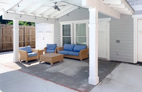 Demere Park Casa | Wind Down Pool Side in your Private Oasis at Ava Mae Cottage