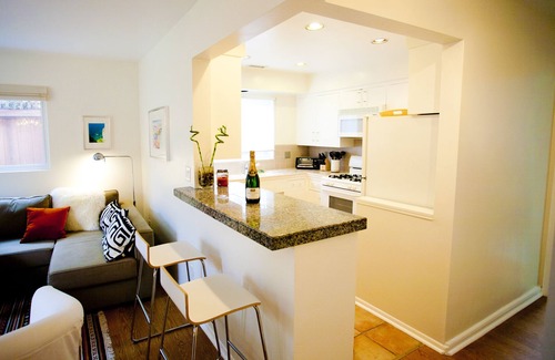 Beach Barber Tract Cabaña | Windansea Lovely Beach Place