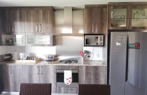 Windhoek Casa | Windhoek NUEVO Impresionante apartamento estilo vida central