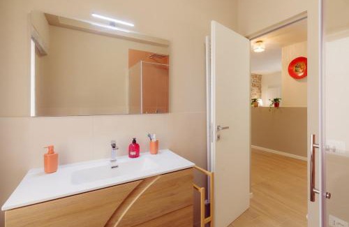 Trevi Apartamento | Winding Village Suite