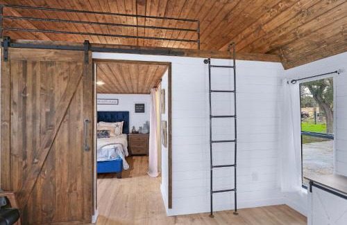 Wimberley Casa | Windmill Ranch- Stardust Cottage
