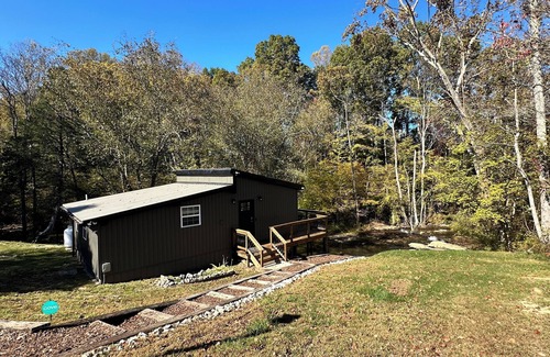 Baxter Cabina | Window Cliff Waterfall Cabin