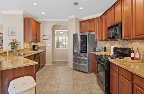 Greenacres Casa | Windward Bay Executive 3BR Office Home Pool