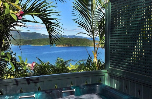 Estate Calabash Boom Cabaña | Windwardside Cottage: pintoresco, tranquilo, romántico, Spa, Great Ocean Ver y jardines