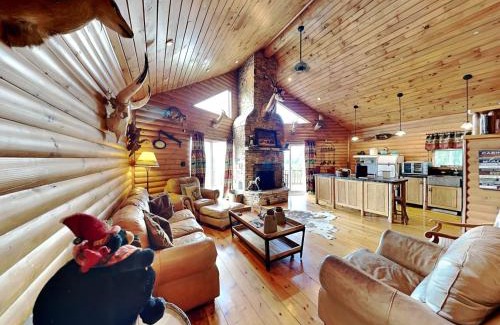 Crellin Casa | Windy Acres