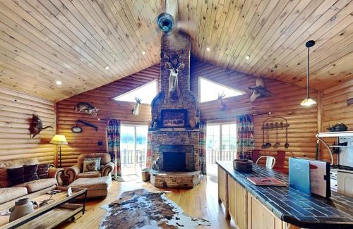 Crellin Casa | Windy Acres