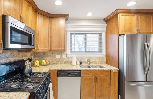 Arlington Heights Casa | Windy City Welcome