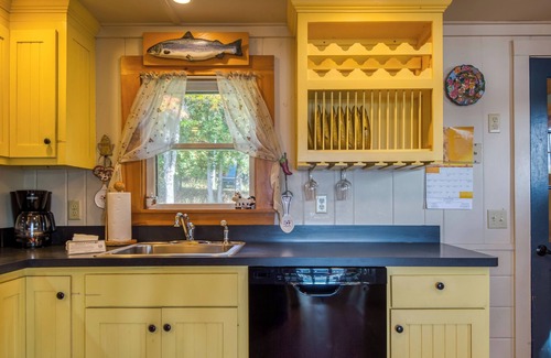 Rangeley Casa | Esta casa tiene todo lo que busca en una propiedad de alquiler!