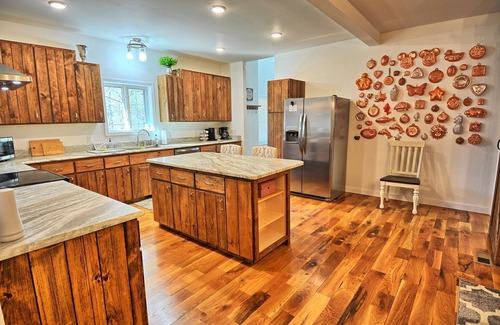 Todd Chalet De Esquí | Windy Mtn Dreams-Open for Bookings! Pool Table, EV Car Charger
