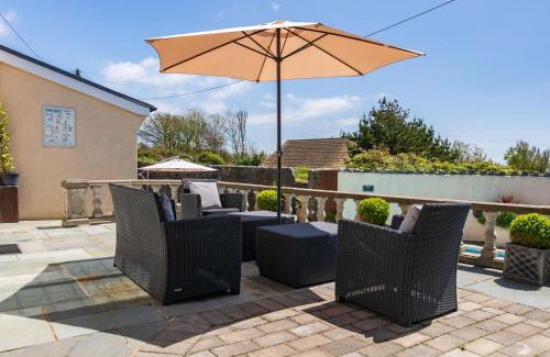Mumbles Casa | Windy Ridge Cottage - 5 Bedroom Holiday Home - Oxwich