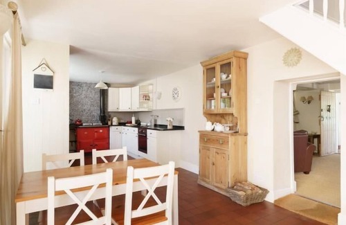 Crynant Cabaña | Windy Ridge Cottage - 5 Bedroom Holiday Home - Oxwich