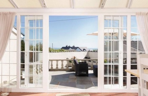 Crynant Cabaña | Windy Ridge Cottage - 5 Bedroom Holiday Home - Oxwich