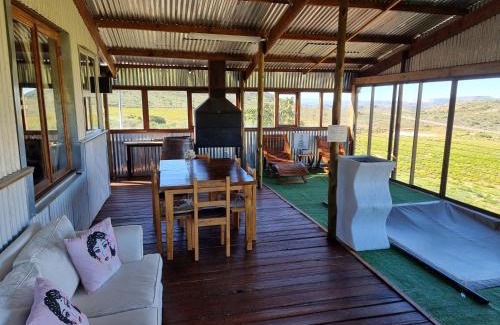 Barrydale Casa | Windy Rose Farmhouse