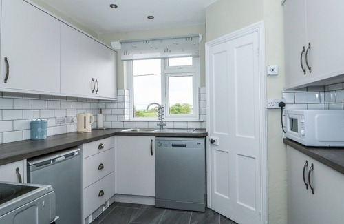 Anderby Creek Cabaña | WINDYRIDGE, family friendly, with a garden in Chapel St Leonards