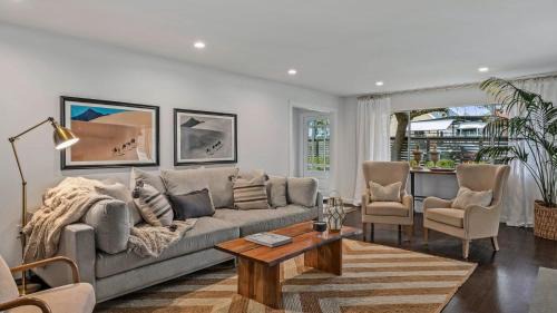 Sonoma Casa | Wine Country Estate by AvantStay Pool Spa Barn