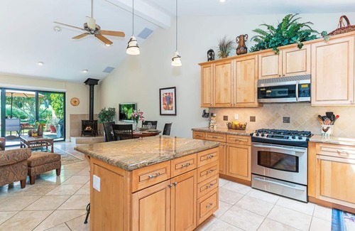 Napa Condominio | Condominio de lujo y remodelado en el corazón de Silverado Resort - Wine Country Retreat