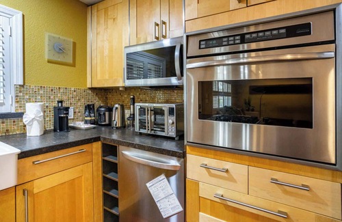 Hayward Casa | ‼️Wine, Waves & Comfort‼️| 2BR Bay Area Beauty
