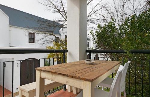 Stellenbosch Cabina | Winelands Golf Lodges 10