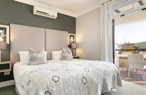 Stellenbosch Cabina | Winelands Golf Lodges 24