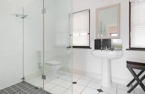 Stellenbosch Cabina | Winelands Golf Lodges 26