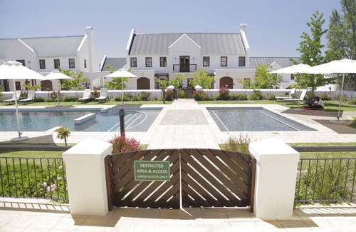 Stellenbosch Villa | Winelands Golf Lodges 12