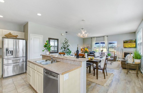 Santa Rosa Casa | Winemaker's Delight: 3BD/3BA Russian River Valley