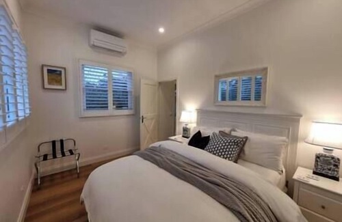 Red Hill Otro | Winemakers Cottage, Winemakers Cottage - vineyard views