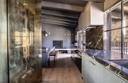 Red Hill South Casa | Winifred - Heart of the wine region.