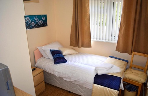 Bicester Casa | Winston Guesthouse