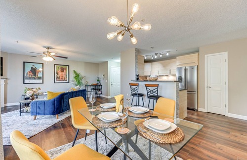 Winston - Salem Condominio | Winston-Salem Condo w/ Balcony: Steps to Golf!