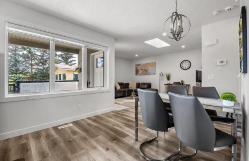 Calgary Casa | Winston Suite 2BR 1BA - Carriage Suite with Garage