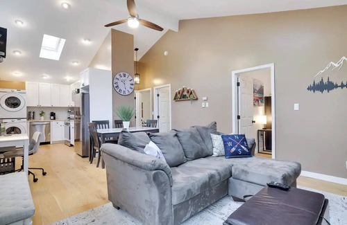 Tobyhanna Cabina | Winter Escape / Fireplace / Firepit / Relaxing