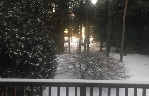 Two Rivers Casa | Winter cozy getaway directly on Ice Age 10 mile segment/Lake Michigan
