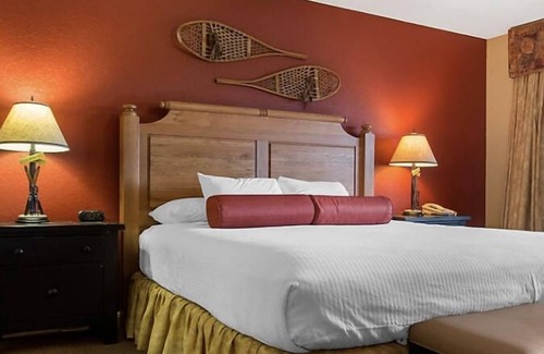 Banner Elk Complejo | Winter get-away in charming 2-bedroom loft in beautiful Banner Elk.