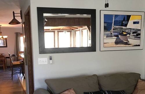 Clear Lake Cabina | Winter ice is upon the lake! CELEBRATE at a special low rate!