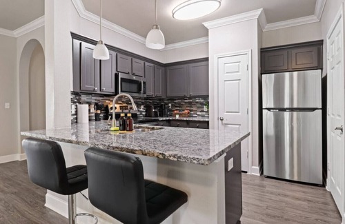 Sugar Land Apartamento | Winter Modern Stay: Family & Corporate Friendly