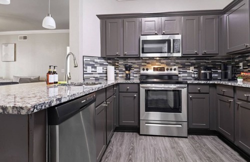 Sugar Land Apartamento | Winter Modern Stay: Family & Corporate Friendly