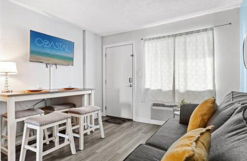 Myrtle Beach Apartamento | WINTER RATES! Chic & Charming 1BR Oceanview Suite! BW 414