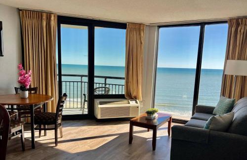 Myrtle Beach Apartamento | WINTER RATES! Gorgeous Oceanfront Suite! 1Br Condo, Dog friendly! 706