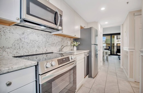 Myrtle Beach Condominio | Remodeled Oceanview Suite, Dogs OK