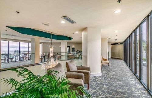 Myrtle Beach Apartamento | WINTER RATES! Unique Oceanfront Luxury Suite, Dogs Welcome! 406
