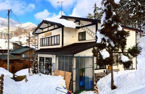 Zaoonsen Casa | Winter Season - 民泊 Matsuo House in Zao Onsen - Japanese Style - Private Room