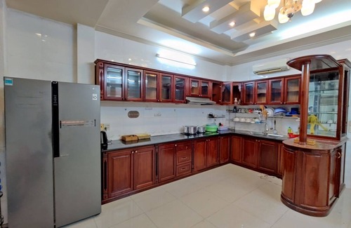 Ninh Kieu Casa | Winter Spring Homestay Center