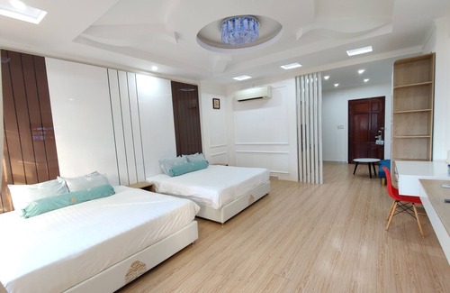 Ninh Kieu Casa | Winter Spring Homestay Center