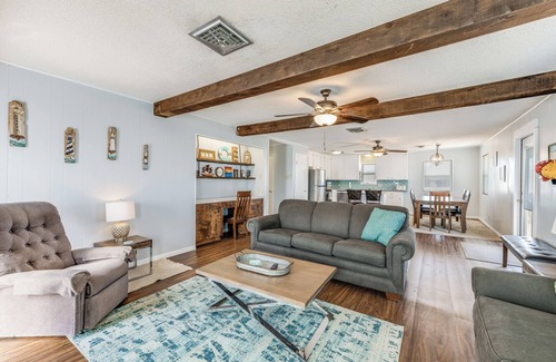 Shibui Sands Casa | In-town beach home with a short drive to the beach