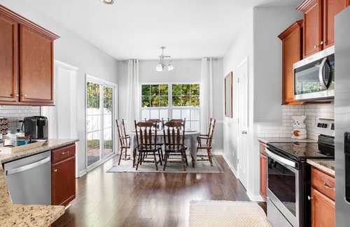 Murfreesboro Casa | WinterDiscount-30%! Large 4 Bdrm West Mboro Home with Garage, Instant 840Access!