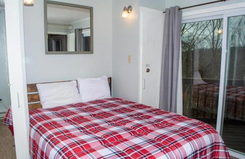 Ghent Apartamento | Winterplace Condo Ski in Ski out First Floor E102