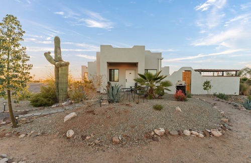Wickenburg Casa | Winters Vineyard Casita and stalls