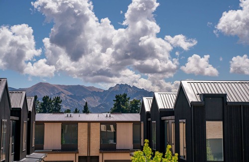Wanaka Cabaña | Winton Wonder - Wanaka Holiday Apartment