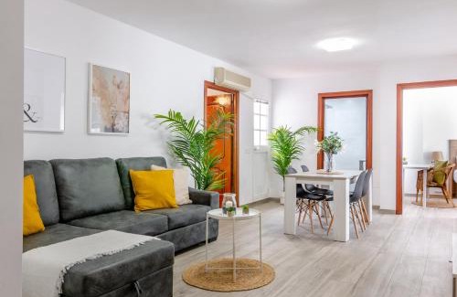 El Molinillo Apartamento | WintowinRentals Your Home Steps from the Center